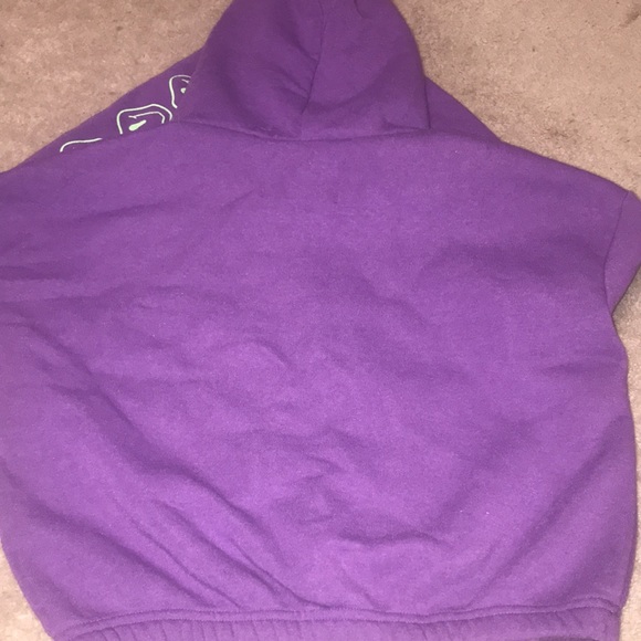 Sweater - Picture 4 of 4